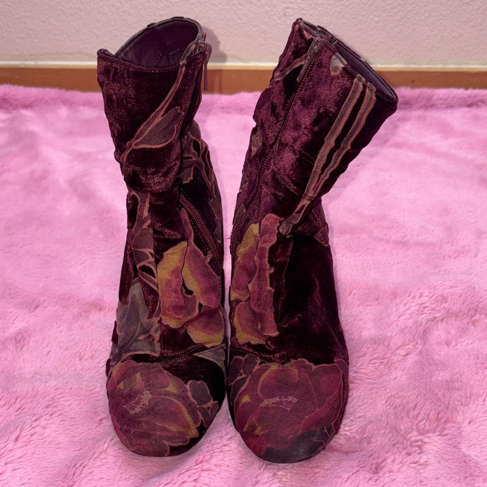 Steve Madden Burgundy Velvet Multicolored Floral Heeled Boots w/ Side Zipper - Picture 3 of 7